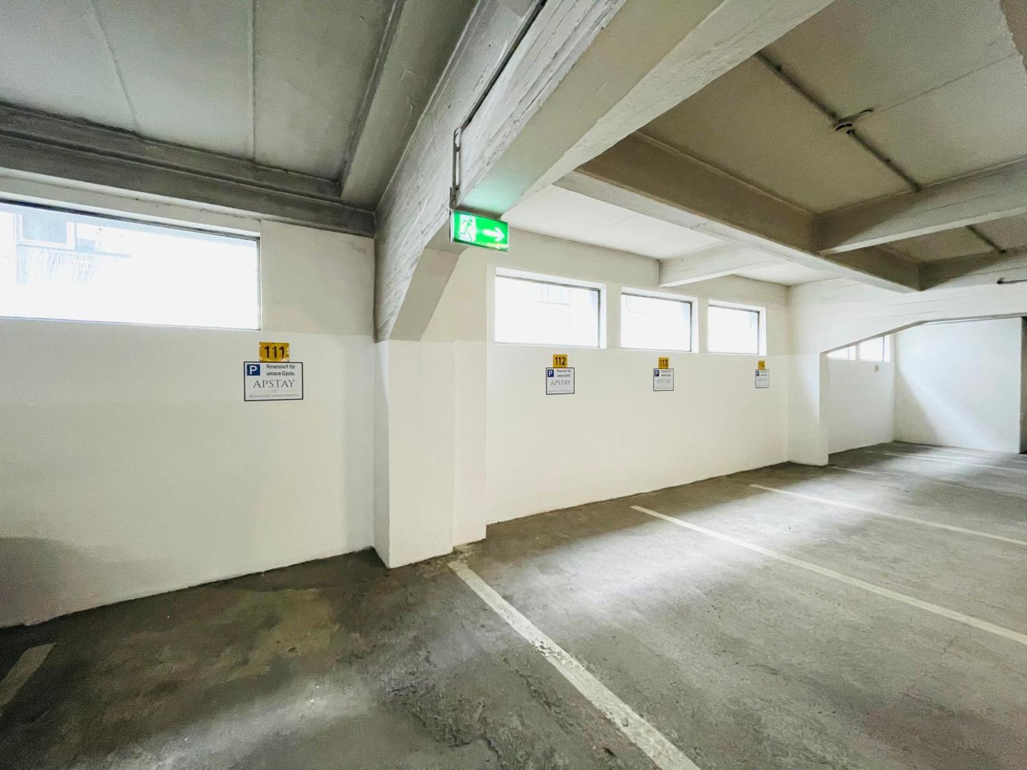Apstay City Center Deluxe ǀ Free Parking ǀ Self Check-In Graz Kültér fotó